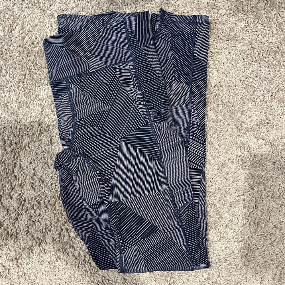 Zig Zag Patterned Lululemon Legging - image 1